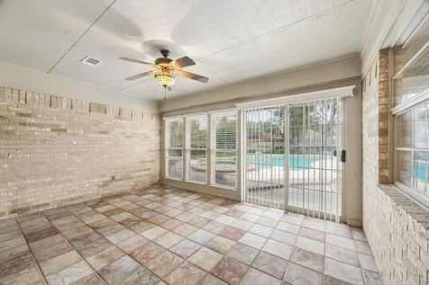 2214 Donegal Court Deer Park TX 77536