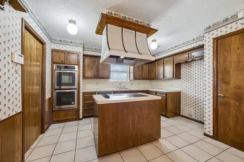 2214 Donegal Court Deer Park TX 77536