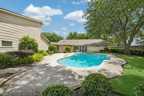 2214 Donegal Court Deer Park TX 77536