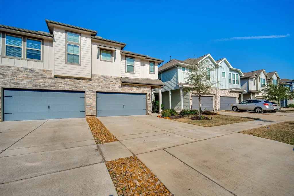 22746 Sutherland Bend Lane Richmond TX 77469