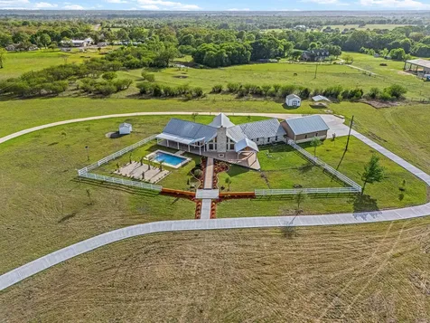 2644 Linda Lane Brenham TX 77833