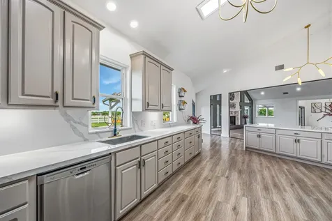 2644 Linda Lane Brenham TX 77833
