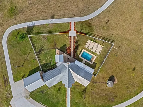 2644 Linda Lane Brenham TX 77833