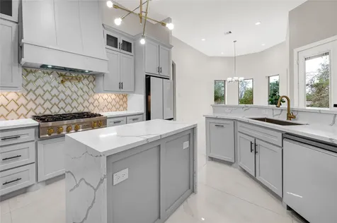 1626 Spanish Cove Drive Crosby TX 77532