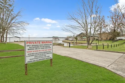 1626 Spanish Cove Drive Crosby TX 77532
