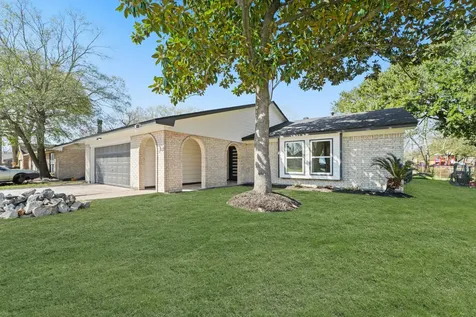 13102 Maxim Drive Houston TX 77065