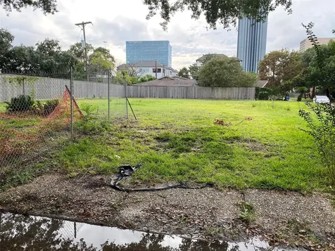 4711 Oakshire Drive Houston TX 77027