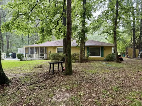 1014 W Wildwood Drive Village Mills TX 77663