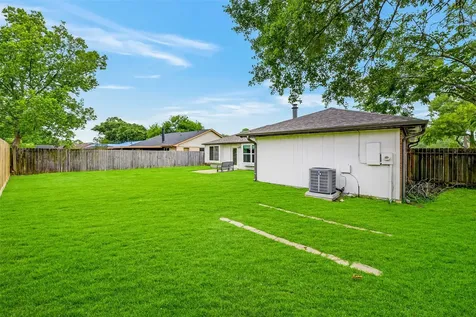 2701 Knoxville Drive League City TX 77573