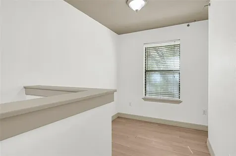 2905 Baer Street 6 Houston TX 77020