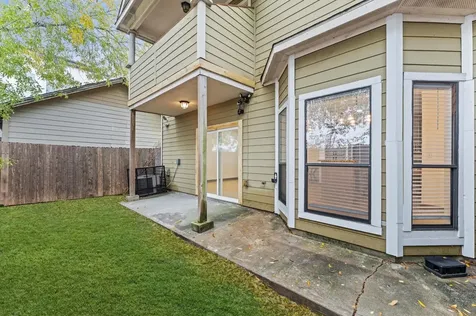 2905 Baer Street 6 Houston TX 77020