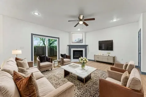 2905 Baer Street 6 Houston TX 77020