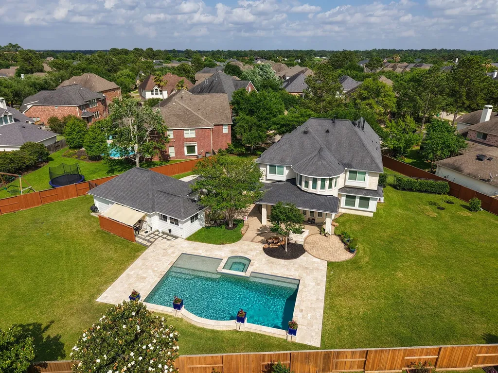 10203 Noble Pointe Court Spring TX 77379