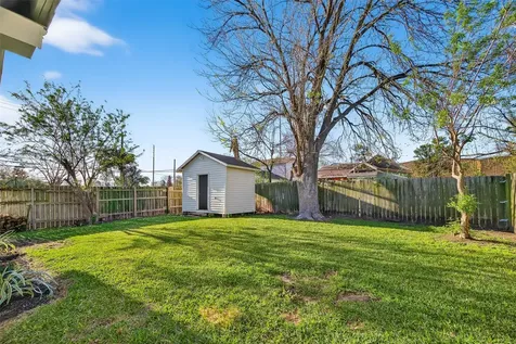 7226 Avenue I Houston TX 77011