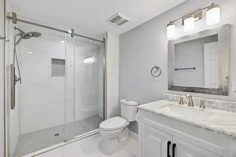 1007 Longley Street South Houston TX 77587