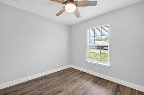 1007 Longley Street South Houston TX 77587