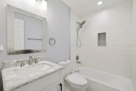 1007 Longley Street South Houston TX 77587