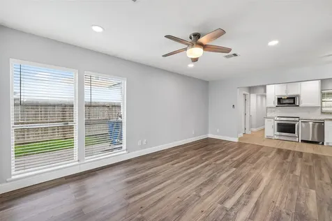 1007 Longley Street South Houston TX 77587
