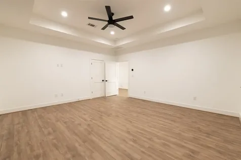 1206 Hamblen Street Houston TX 77009