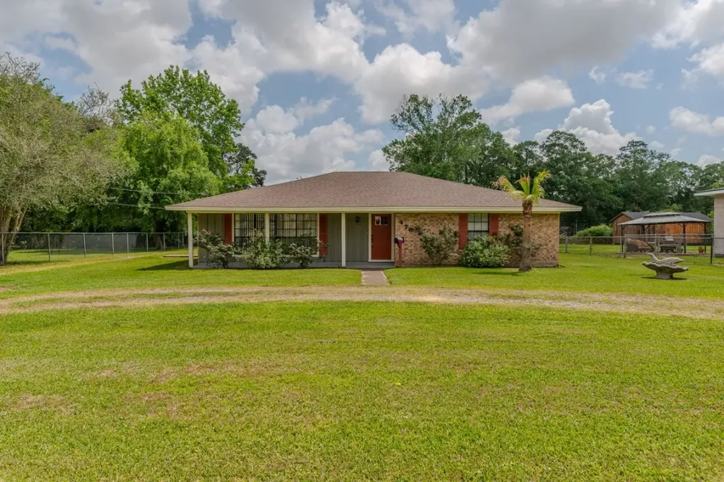 476 Belvedere Beaumont TX 77706