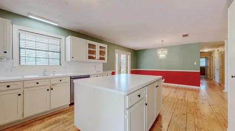 476 Belvedere Beaumont TX 77706