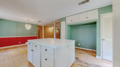 476 Belvedere Beaumont TX 77706