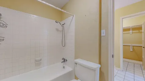476 Belvedere Beaumont TX 77706