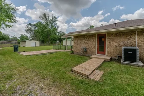 476 Belvedere Beaumont TX 77706