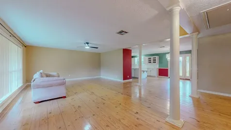 476 Belvedere Beaumont TX 77706