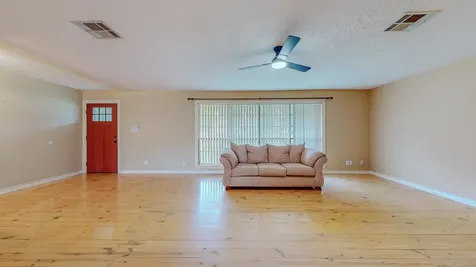 476 Belvedere Beaumont TX 77706