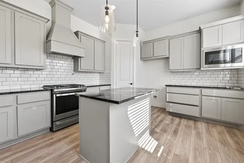 3239 Royal Oaks Hollow Lane Houston TX 77082