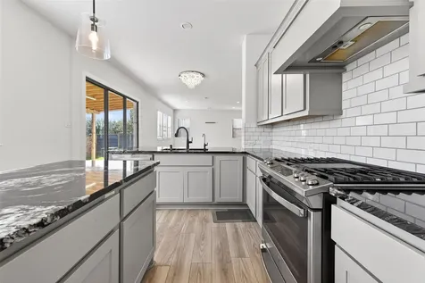 3239 Royal Oaks Hollow Lane Houston TX 77082