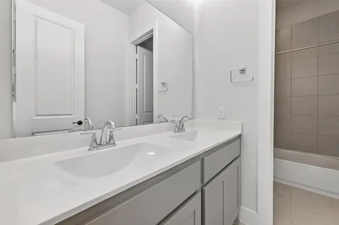 3239 Royal Oaks Hollow Lane Houston TX 77082