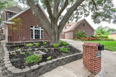 2926 Carnoustie Drive Missouri City TX 77459