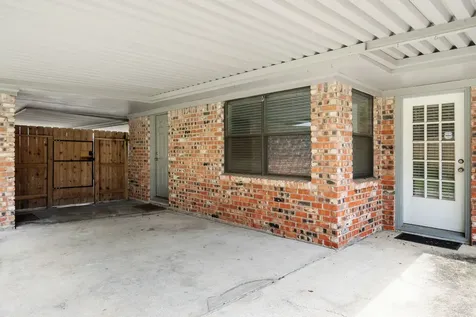 10139 Knoboak Drive Houston TX 77080