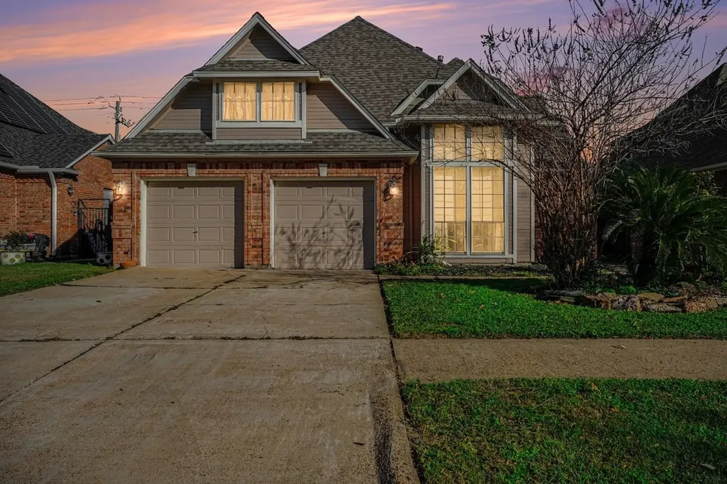 1321 Garden Court Deer Park TX 77536