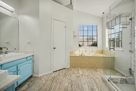 1321 Garden Court Deer Park TX 77536