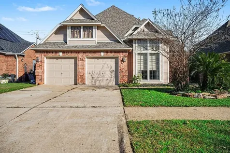 1321 Garden Court Deer Park TX 77536