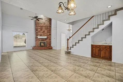 1321 Garden Court Deer Park TX 77536