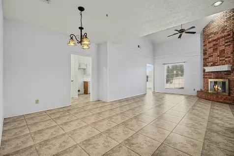 1321 Garden Court Deer Park TX 77536