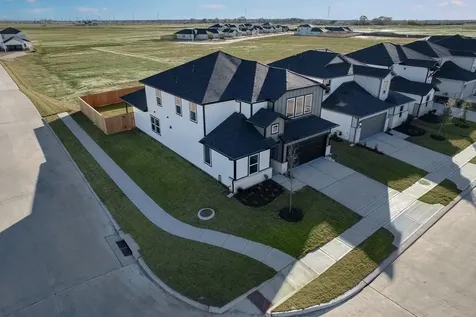 26703 Plain Glee Street Hockley TX 77447
