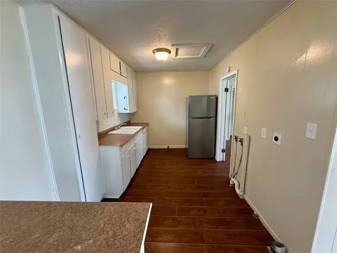 519 Mcguire Lane Huntsville TX 77340