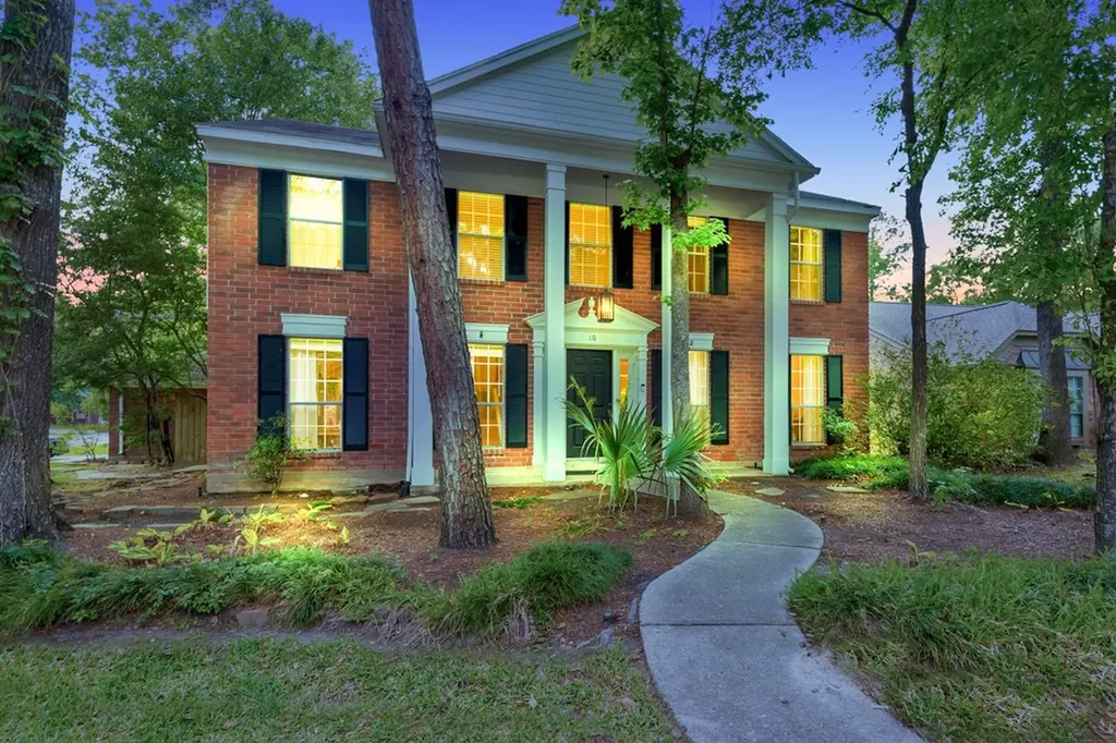 10 E Stony Bridge Circle The Woodlands TX 77381