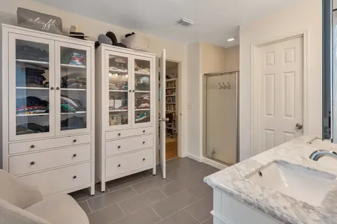 10 E Stony Bridge Circle The Woodlands TX 77381