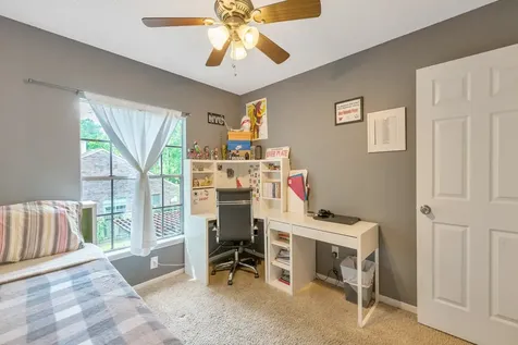 10 E Stony Bridge Circle The Woodlands TX 77381
