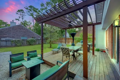 10 E Stony Bridge Circle The Woodlands TX 77381