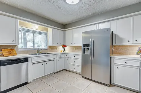 31103 Alice Lane Tomball TX 77375