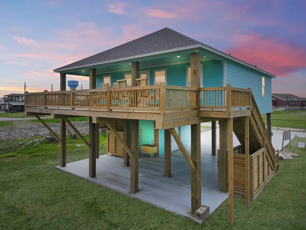 1980 Pedregal Drive Crystal Beach TX 77650