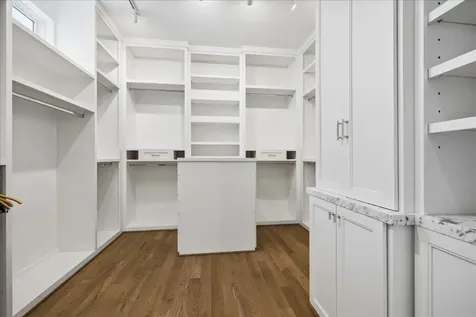 2326 Bissonnet Street Houston TX 77005