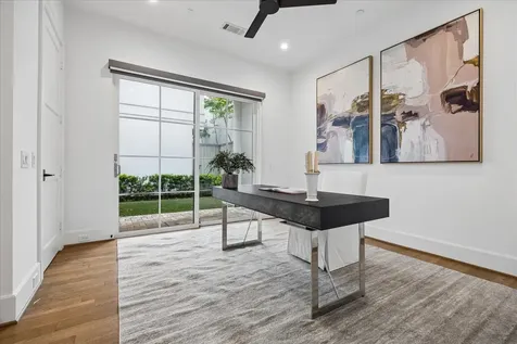 2326 Bissonnet Street Houston TX 77005